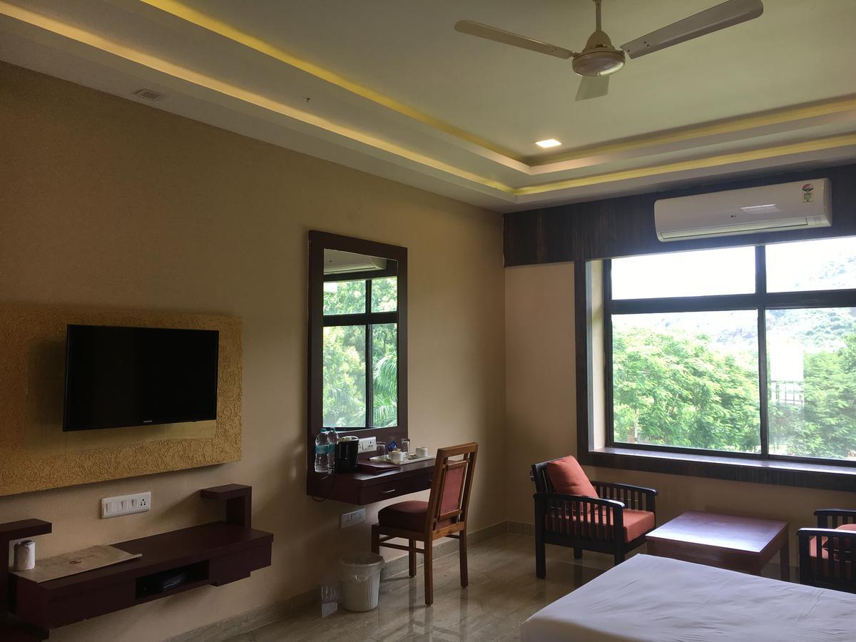 Indo Hokke Hotel Rājgīr Εξωτερικό φωτογραφία